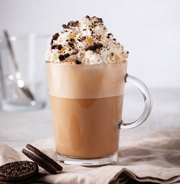 Vanilkovo-sušenkové latte